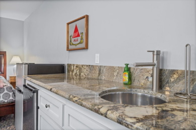 Luxury Lakefront Home in Whitney Cove - photo 19