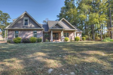 Lake Hamilton Home For Sale in Hot Springs Arkansas