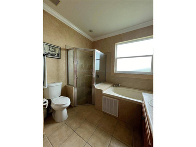 Price improvedII! Lovely single-story 4-bedroom, 3-bath home on - photo 12