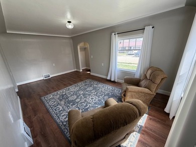 BIG PRICE DROP!! Immaculately renovated home in Montpelier! 4 - photo 3