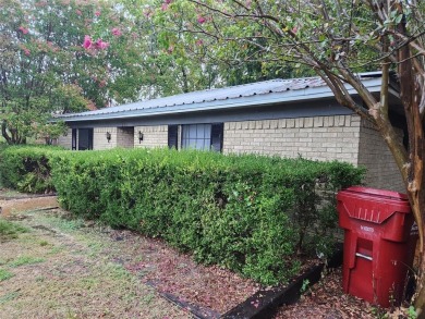 Lake Tawakoni Home For Sale in Quinlan Texas