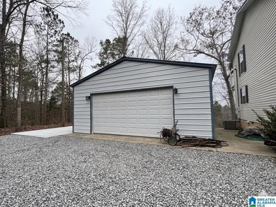 **Charming Colonial Waterfront Retreat on Logan Martin Lake** - photo 2