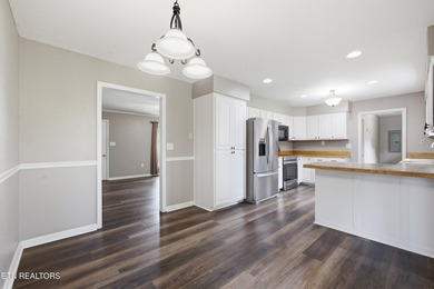 Location, Space & Updates - This One Has It All! Don't miss this - photo 10
