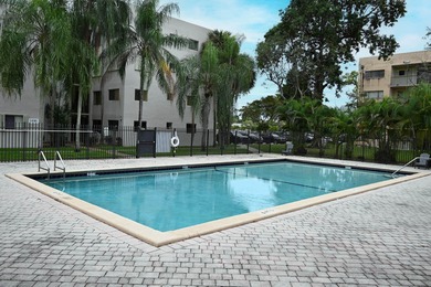 Kendale Lakes Area Condo For Sale in Miami Florida