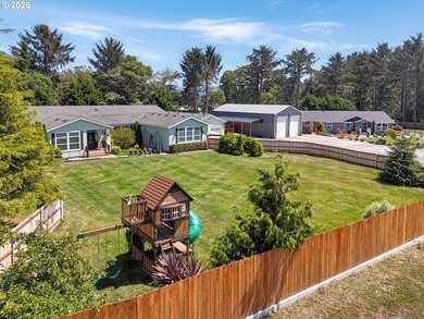 Welcome to your coastal retreat, a custom energy-efficient home - photo 3