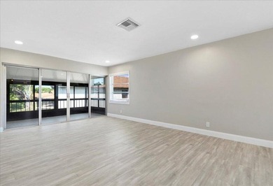 Welcome to this beautifully fully new renovated 2-bedroom - photo 13