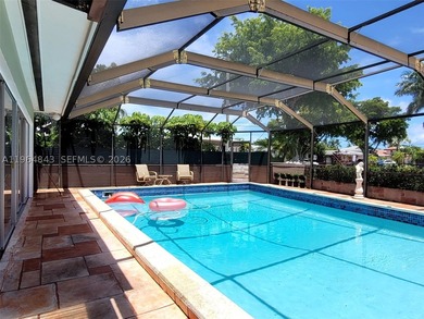 Beautiful Waterfront property located in the highly sought out - photo 15