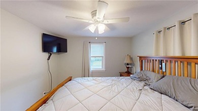 Welcome to 27 Amherst Road, a beautifully maintained ranch - photo 20