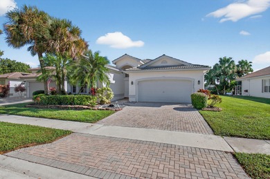 Lake Home For Sale in Boynton Beach, Florida