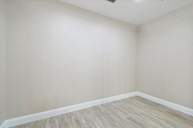 Welcome to this beautifully fully new renovated 2-bedroom - photo 22