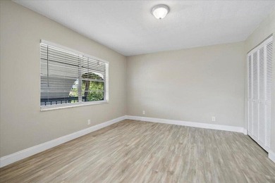 Welcome to this beautifully fully new renovated 2-bedroom - photo 27