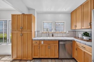 Nestled on one of Santa Cruzs most sought-after Westside streets - photo 30