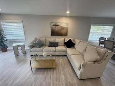 Welcome to this beautifully fully new renovated 2-bedroom - photo 34