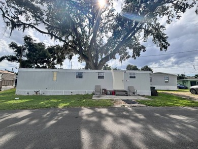 Lake Palatlakaha Home For Sale in Clermont Florida