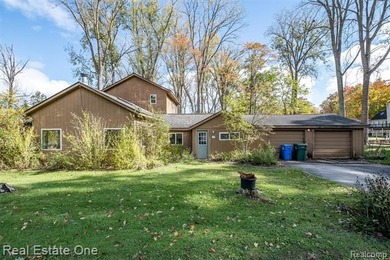 Lake Home For Sale in Commerce Twp, Michigan