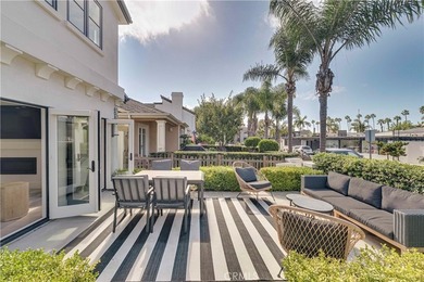 Positioned perfectly, In the coveted Flower Streets of Corona - photo 5