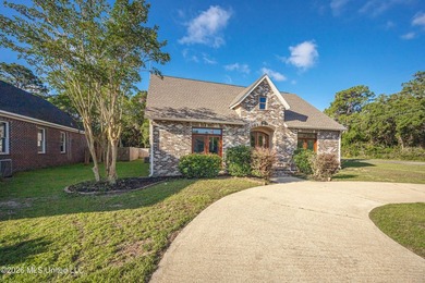 Welcome to 5601 Woody End in Ocean Springs - a beautifully - photo 2
