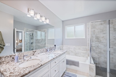 Luxury Lakefront Home in Whitney Cove - photo 29