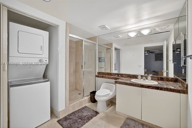HIGH FLOOR 2 BED /2 BATH UNIT WITH TILE FLOORS THROUGHOUT - photo 10