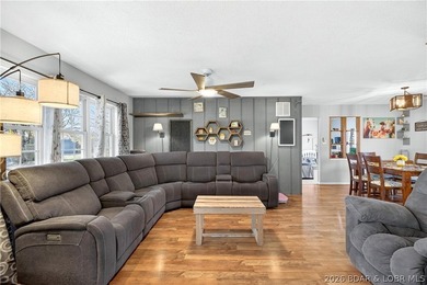 Welcome to your private retreat in the heart of Camdenton, where - photo 11