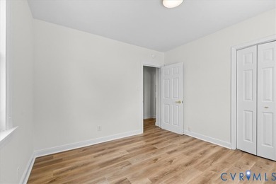 Nestled in the heart of Chimborazo Park, this stunning all-brick - photo 29