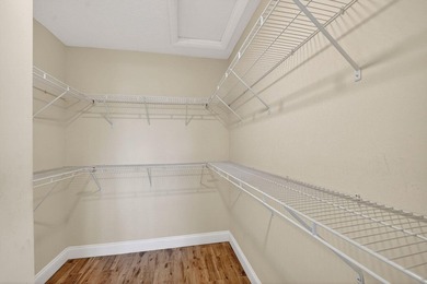 Discover easy Florida living in this beautifully updated 2BR/2BA - photo 29