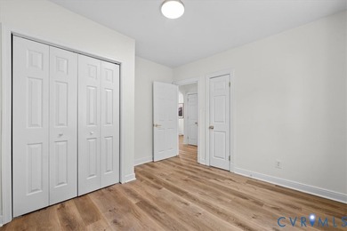 Nestled in the heart of Chimborazo Park, this stunning all-brick - photo 31