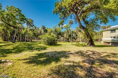 Estate-style riverfront home on 3.28 acres in Buckingham with - photo 36