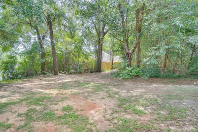 Investor Alert! Fully Occupied turn key brick duplex just north - photo 36