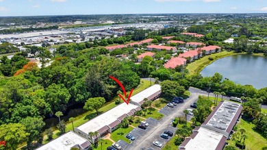 Discover easy Florida living in this beautifully updated 2BR/2BA - photo 48