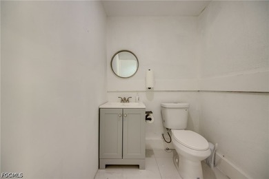 Estate-style riverfront home on 3.28 acres in Buckingham with - photo 49