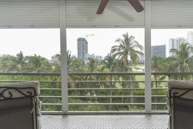 Beautifully renovated 2/2 in the heart of Hallandale Beach, just - photo 1