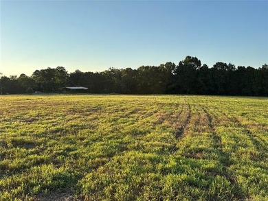 There are properties that offer land, and then there are - photo 21