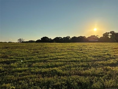 There are properties that offer land, and then there are - photo 25