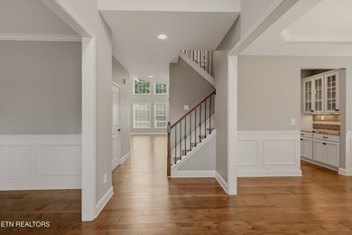 Elegant Family Home in Prestigious Farragut School zone - - photo 6