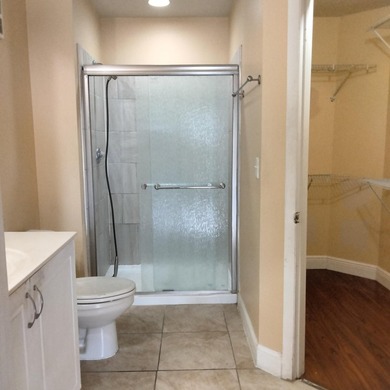 REAR OPPORTUNITY- BEAUTIFUL 2BR/2BTH , 2 STORY TOWNHOUSE - photo 7