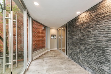 Newly Custom Renovated JR-4 Overlooking Wonderful Park-like - photo 2