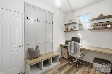 Experience a larger, more relaxed Lake Wylie lifestyle in this - photo 17