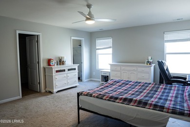 Bright, spacious, and move-in ready, this 4-bedroom, 3-bath home - photo 28