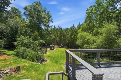 Experience a larger, more relaxed Lake Wylie lifestyle in this - photo 34
