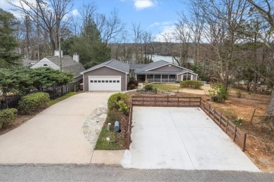 Lake Home For Sale in Flowery Branch, Georgia