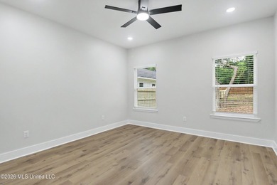 Welcome to effortless coastal living in this beautifully crafted - photo 15