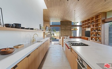 A new contemporary, this Point Dume residence designed by - photo 16