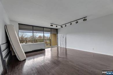 CONTACT DEBRA JACOBS & HALLEY NATKIN COLDWELL BANKER FORT LEE - photo 17