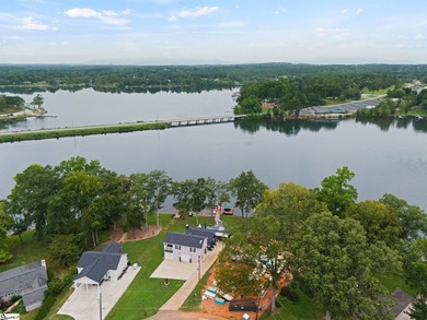 Best Deal & Best View on Lake Bowen | Point Lot 0.3 acre | - photo 28