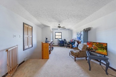 This is a potential Short Sale - AS-IS. This expansive 5-Bedroom - photo 30