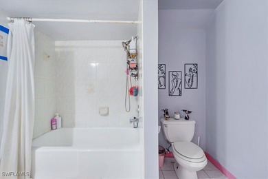 This is a potential Short Sale - AS-IS. This expansive 5-Bedroom - photo 32
