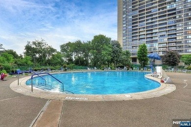 CONTACT DEBRA JACOBS & HALLEY NATKIN COLDWELL BANKER FORT LEE - photo 32