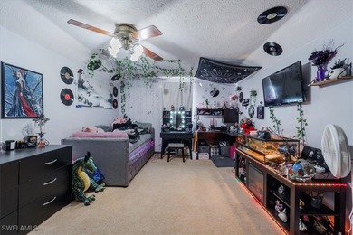This is a potential Short Sale - AS-IS. This expansive 5-Bedroom - photo 35