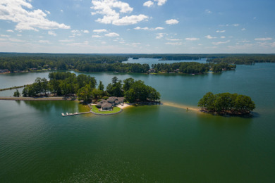 Lake Martin Home For Sale in Eclectic Alabama